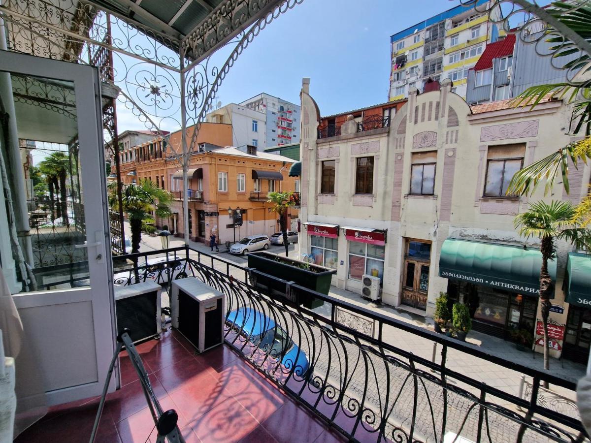 Cattaleya Hotel Batumi Exterior photo